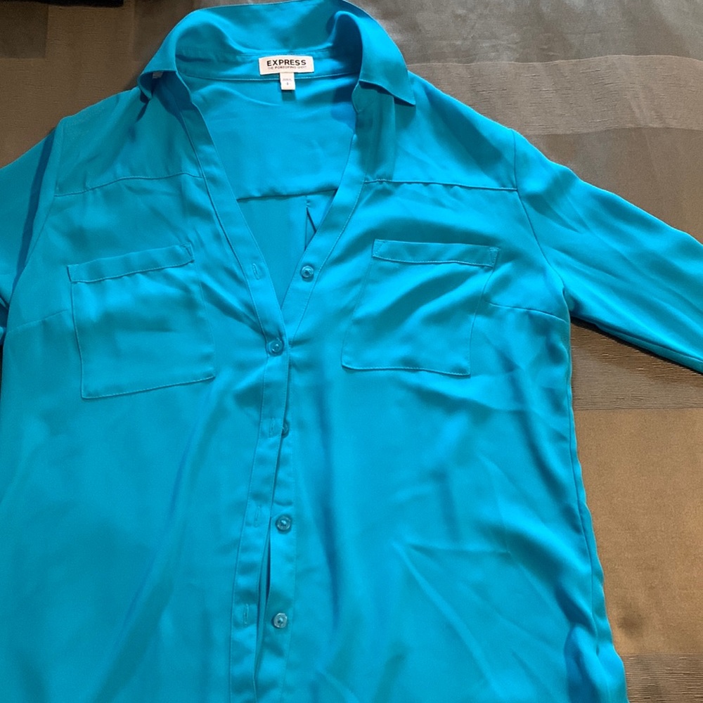 Collared light weight express shirt